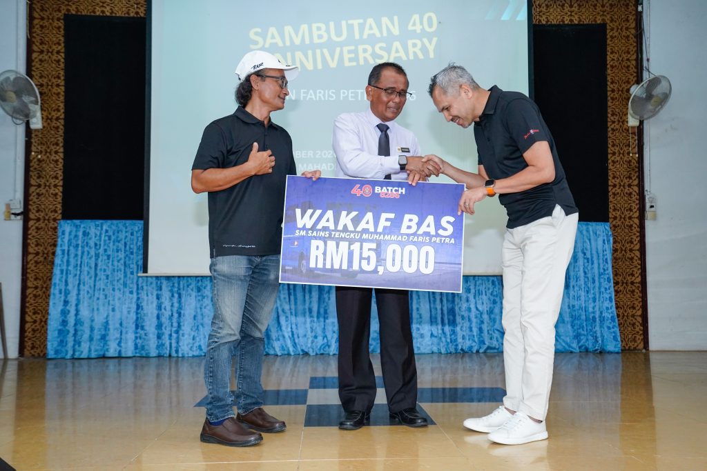 Sumbangan Dana Bas RM15,000.00 Oleh AFP Batch 8286. – foto 5