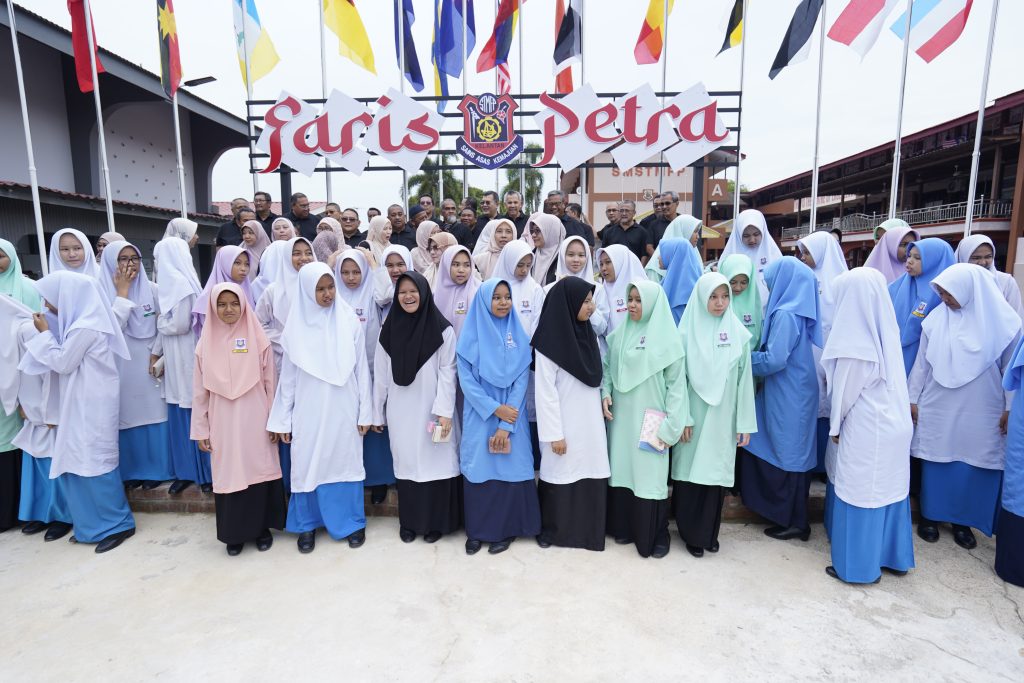Majlis Perasmian Laman FarisPetra 8286 – foto 3